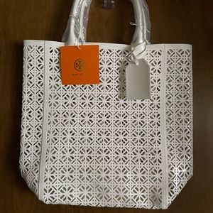 Tory Tote